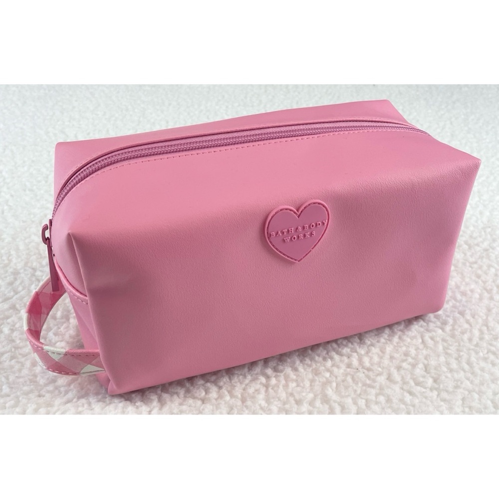 (NWT) BATH & BODY WORKS • 3-Piece Pink/White Faux Leather Cosmetic Travel Set - Picture 4 of 15